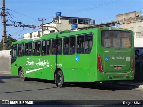 Transportes Santo Antônio RJ 161 013 em Duque de Caxias por Roger Silva