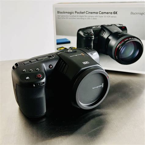 目立った傷や汚れなし美品即決送料無料Blackmagic Design Pocket Cinema Camera 6K