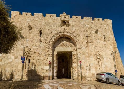 Dung Gate Jerusalém foto de stock Imagem de entrada 30456528