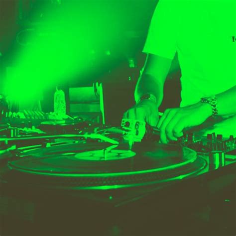 2000 Hits Vol. 1 - Heavy Hits