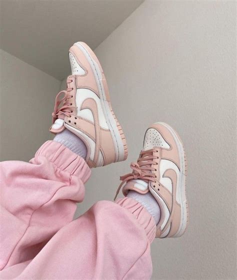 Pin By Astriel Morton On Pink In 2023 Sneakers Fashion Nike Shoes