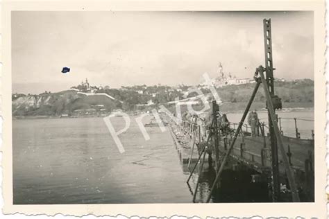 FOTO WK II Wehrmacht Soldaten Brücke Ponton Stadt Panorama Dnjepr L1 85