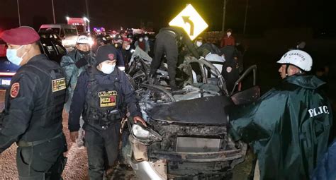 Triple Choque De Veh Culos Deja Tres Muertos En La V A Juliaca Cusco