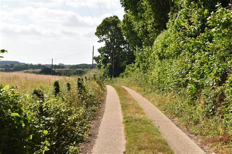 Track To Millers Farm N Chadwick Cc By Sa 2 0 Geograph Britain And