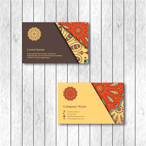 Ensemble De Deux Cartes De Mandala Floral Ornemental Vecteur Premium