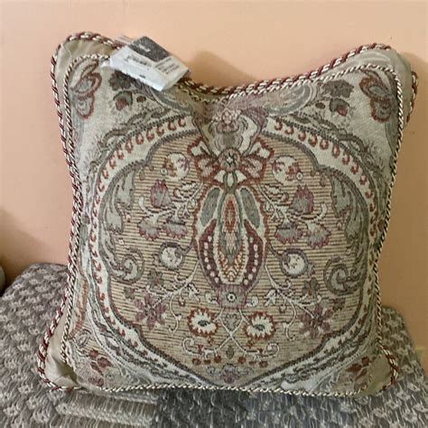 Croscill Decorative Pillow 18x18 In Square Multi 2aw590c 1146990 1446 9 Ebay