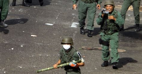 Protests persist in Venezuela ahead of Carnival