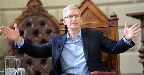 Tim Cook Sells 750m Of Apple Stock After Decade As Ceo The Irish Times