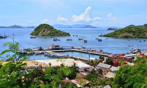 Labuan Bajo, Komodo National Park, Flores Island, Indoneseia. The Komodo National Park cruises ...