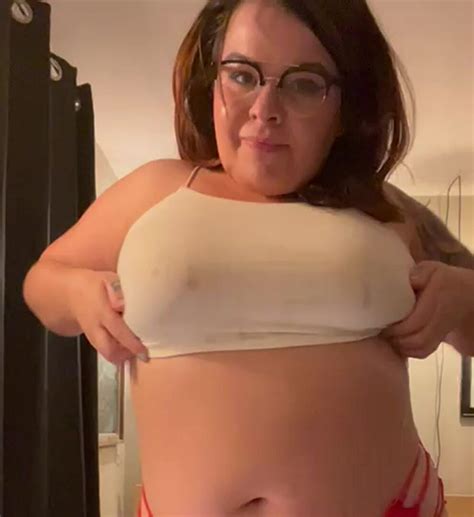 Chubby Do You Like My Glasses Porn Video HD Chubbygifs