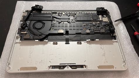 Macbook Pro Trackpad Replacement Professional Service