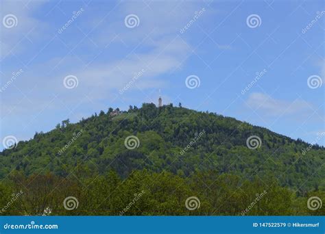 Mire La Monta A Mercury Merkur Con La Torre De Observaci N En Baden