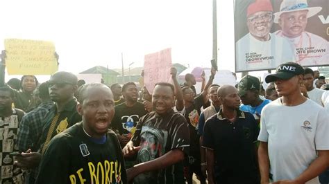 Protest Urhoboisoko Ex Agitators Demand Arrest Of Omo Agege Over