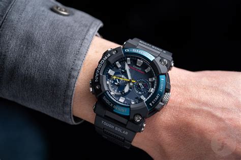 The First Fully Analog Casio G Shock Frogman 2021