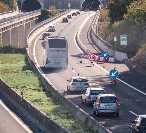 Danni Dei Tir Autostrade Pronta A Pagare