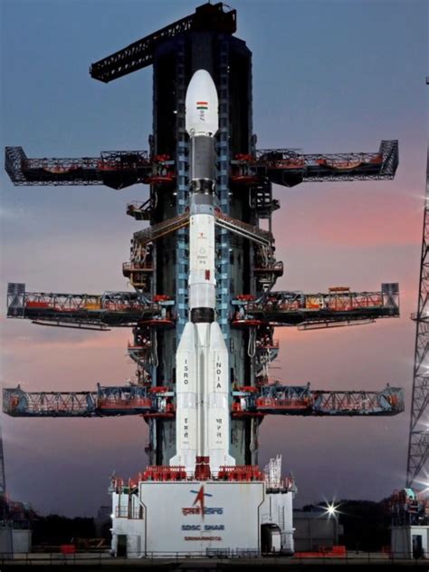 Isros Chandrayaan 3 Is Back Home Propulsion Module Moves Into Earths