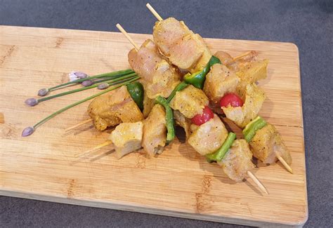 Brochette De Dinde Au Curry 1 Kg Sigrist Boucher Charcutier