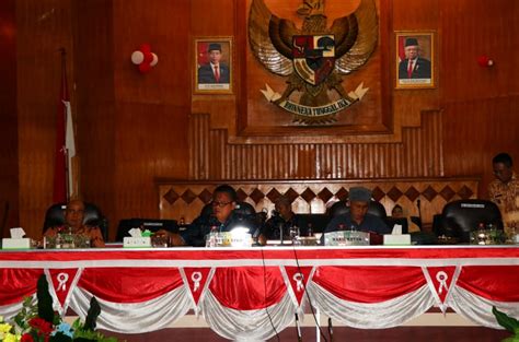 Rapat Paripurna Dalam Acara Penyampaian Laporan Reses Dprd Kabupaten