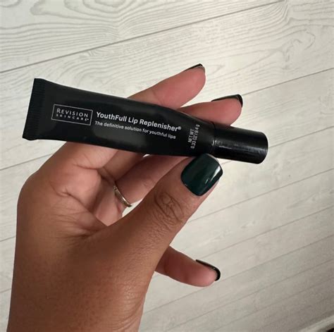 Revision Skincare Youthfull Lip Replenisher Review In Depth