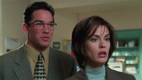 Watch Lois And Clark The New Adventures Of Superman S04e05 Brutal Youth Free Tv Shows Tubi