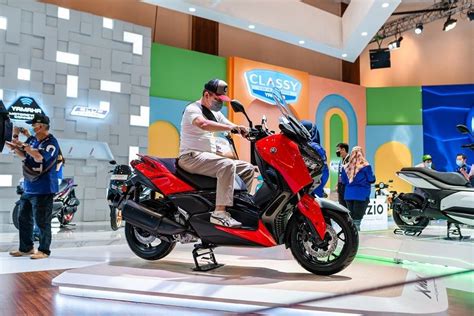 Dua Warna Yamaha XMAX Connected Yang Jadi Favorit Konsumen