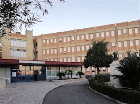 Locri Neonato Muore Durante Il Parto Procura Apre Inchiesta Radio