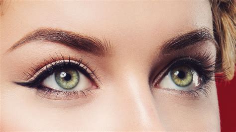 Maquillage Des Yeux Verts Nos Astuces Magicmaman