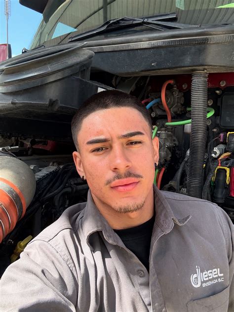 Pxpivalencia - Pxpivalencia added a new photo — in...