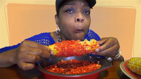 Flaming Hot Cheetos Corn On The Cob Challenge🌽 Youtube