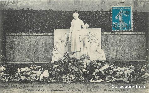 CPA FRANCE 60 Compiègne monument aux morts 60 oise compiègne