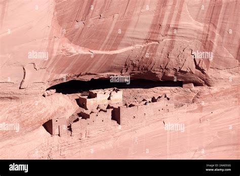 Native American Cliff Dwellings At Canyon De Chelly In Arizona Usa