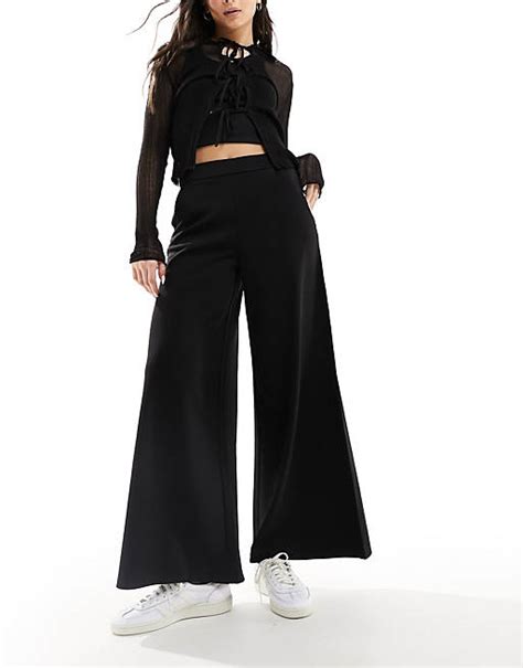 Jdy Hose In Schwarz Mit Hohem Bund Und Weitem Schnitt Asos