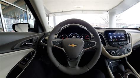 2021 Chevrolet Malibu Premiere Detailed Interior Features And Operation