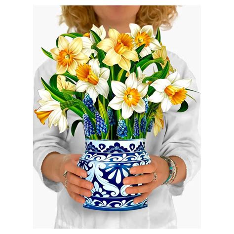 English Daffodils Bouquet - Pico's Worldwide