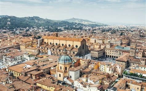 Guida Di Bologna Emilia Romagna Turismo