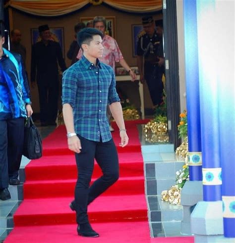 Prince Mateen Fotografi Teman Teman