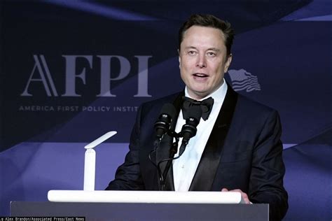 Elon Musk mógłby wpłynąć na wybory w Polsce Jest sondaż