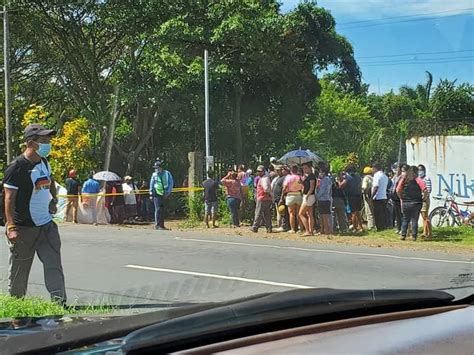 Tres Personas Fallecidas Tras Ser Arrolladas Por Camioneta En Carretera