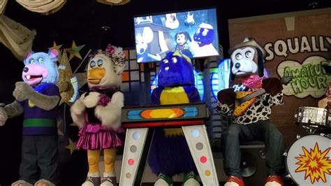 Chuck E Cheese Song Title Animatronic Performance Youtube