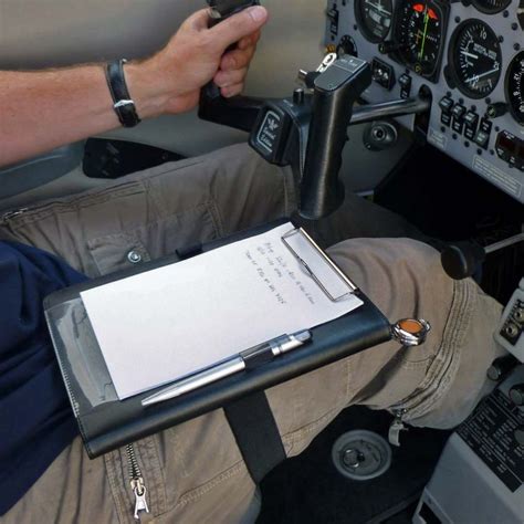 Design4Pilots I Pilot Tablet Kneeboard Pilot Gear