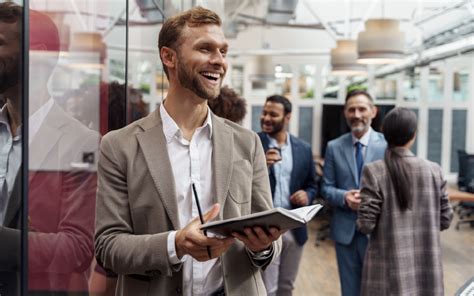 Como Ser Um Bom L Der No Ambiente De Trabalho Targo Consultoria