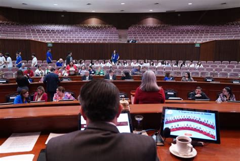 Congreso Da Lectura A Dictamen Que Instituye El Parlamento De Mujeres