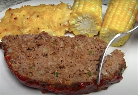 Woman Shares Delicious Copycat Cracker Barrel Meatloaf Recipe Artofit