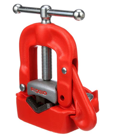 Ridgid Bench Yoke Vise 18 To 2 In Pipe Capacity 4 12 In Overall