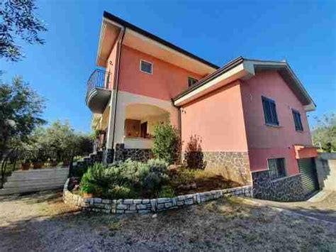 Villa A Pochi Km Da Bellizzi Pianeta Casa