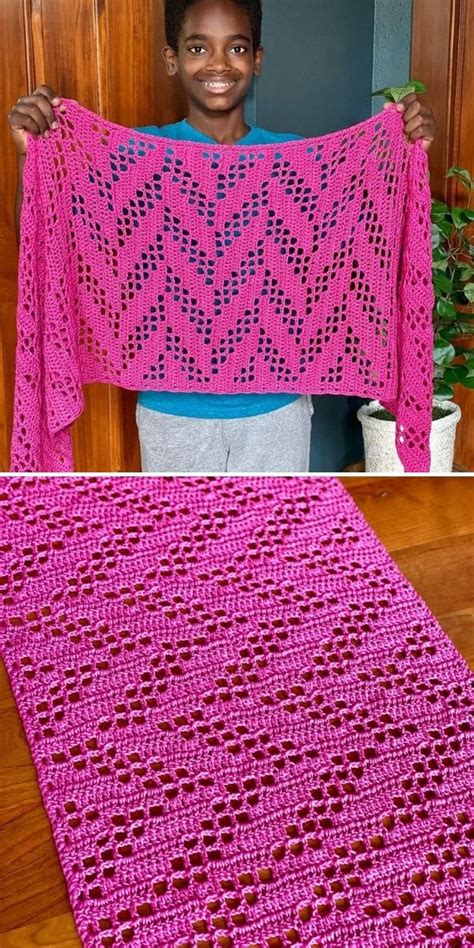 Delicate Beautiful Filet Crochet Shawl Pattern Center