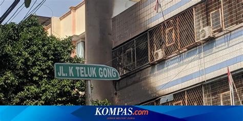 Selamat Dalam Kebakaran Di Teluk Gong Si Sulung Teriak Panggil Papanya