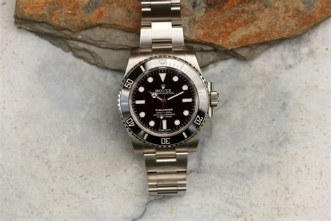 2020 Rolex Submariner ref. 114060 "Ceramic Bezel, Box & Papers" - Lunar Oyster - Buying and Selling