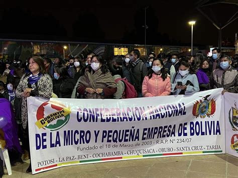 LANZAMIENTO DEL PROGRAMA DOMITILA BARRIOS PRO BOLIVIA