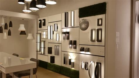 Lighting Showroom WALLS FORMS